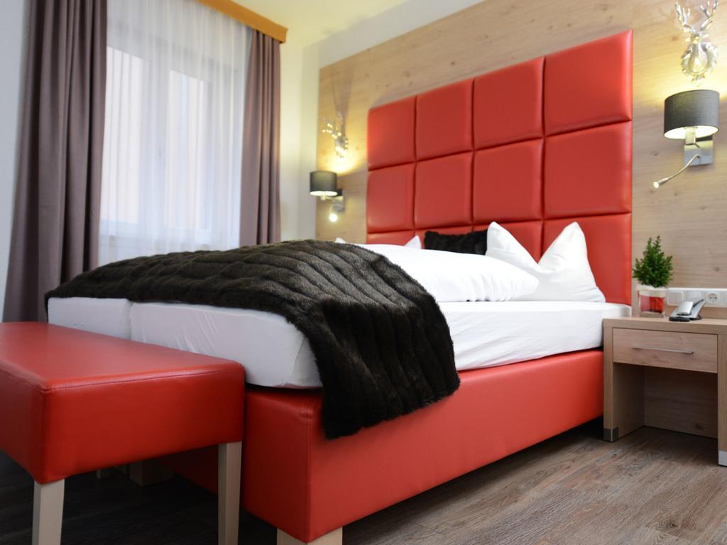 Land-Gut Hotel Zum Loewen Garni Marktheidenfeld Δωμάτιο φωτογραφία