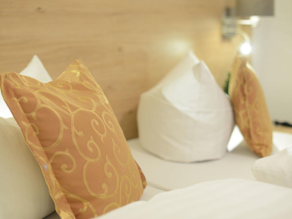 Land-Gut Hotel Zum Loewen Garni Marktheidenfeld Δωμάτιο φωτογραφία